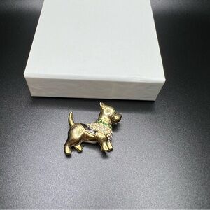 Good, preowned vintage brooch,  of Yorkshire Terrier gold tone.